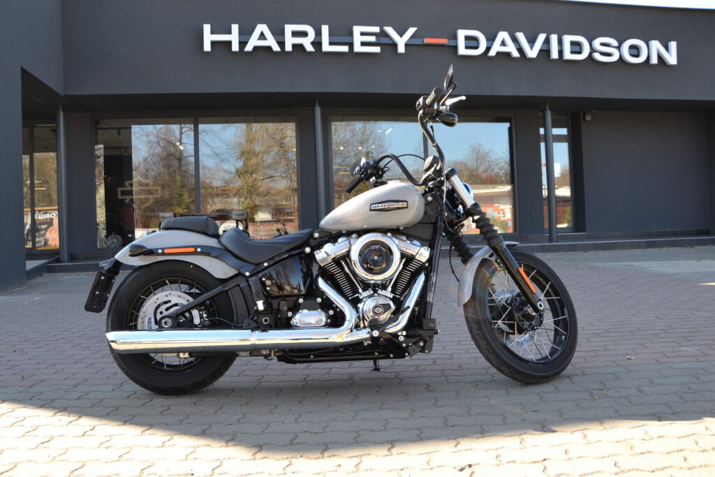Harley-Davidson Street Bob 117